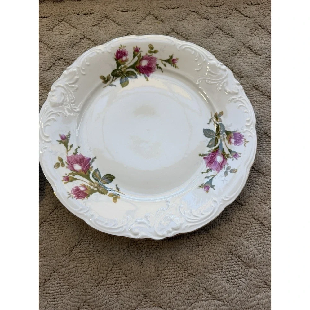 Wawel Poland Pompadour Rose Moss Roses Embossed Gold Trim -2 DINNER PLATES